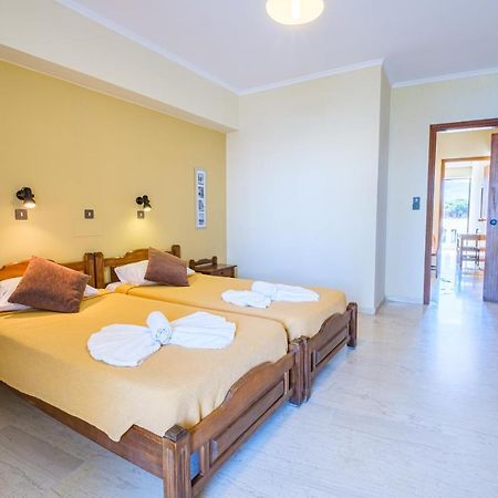 Seaside Apartments Ampavris Exterior photo