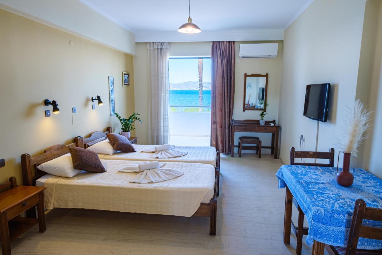 Seaside Apartments Ampavris Exterior photo
